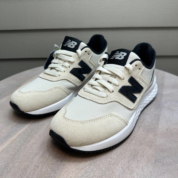 New Balance Women Size 6 Sneaker Fresh Foam X70 Beige Leopard Athletic Shoe New - Picture 11 of 16